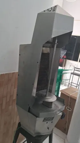 Máquina de churrasco grego