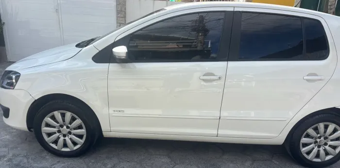 Volkswagen Fox 1.0 MI Total Flex 8V 3P 2014