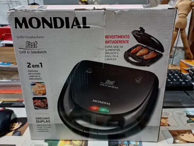 Sanduicheira e Grill MONDIAL