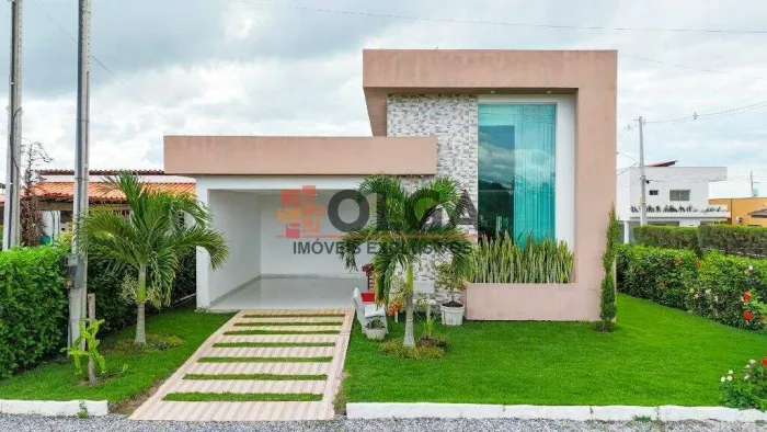 Casa de alto padrão em condomínio com piscina em Gravatá á venda
