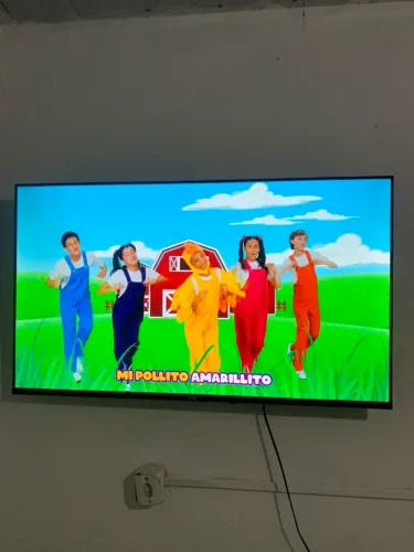 Tv smsrt 43