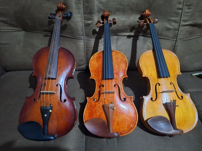 2 violino modelo stradivarius e um Roma antigo série especial so a venda lote 