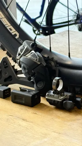 Câmbio / acionador Shimano Xtr di2 M9200