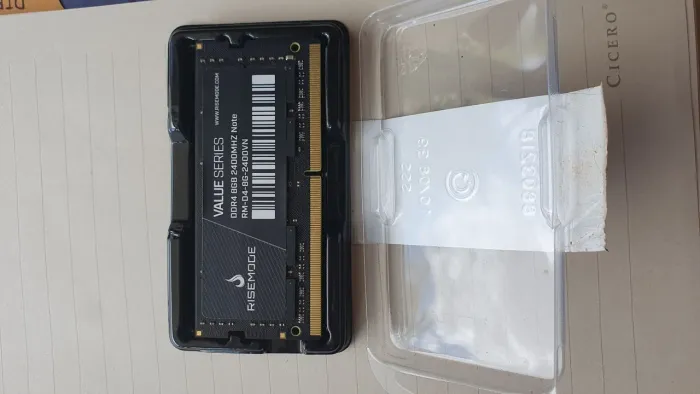 Memória RAM RiseMode DDR4 8GB 2400Mhz Notebook 