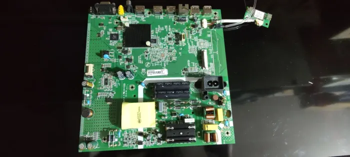Placa tv Multilaser TL024 usada funcionando 