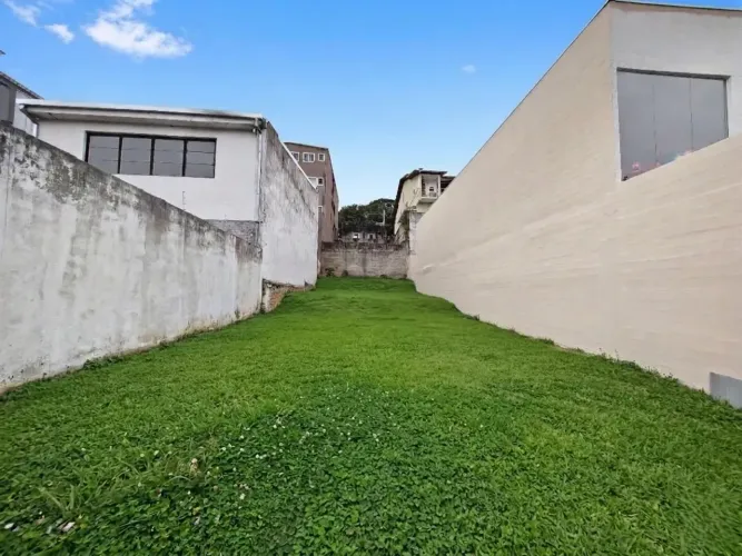 Terreno de 270 m² no Jardim Satélite com Zoneamento ZM4 - Oportunidade Comercial ou Reside