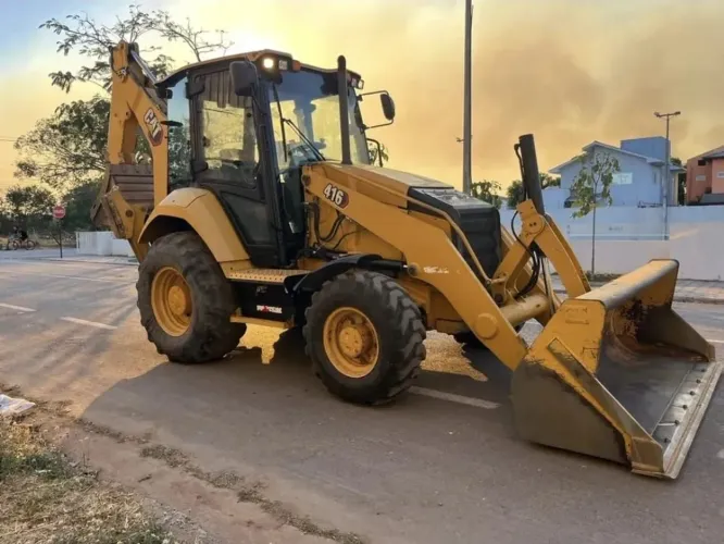 Caterpillar 416 4x4