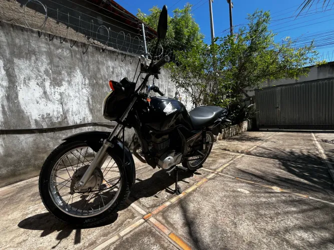PARA VENDER LOGO / HONDA FAN 125i