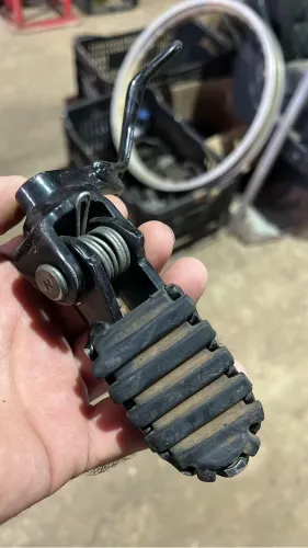 Pedal apoio Honda XRE 300