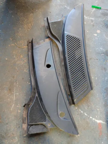 Churrasqueira do parabrisa Renault scenic