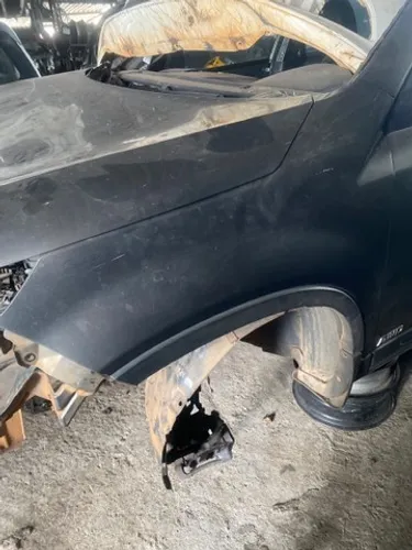 Pára-lama kia sorento 2010 lado esquerdo só pára-lama sem aplique