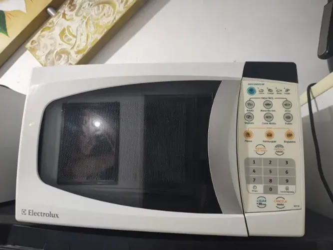 Micro-ondas Electrolux 20 Litros