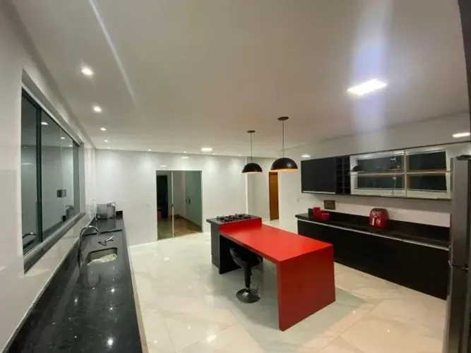KS - Casa de Alto Padrão no Condomínio Residencial Royalle, Ponte Alta Norte, Gama - DF