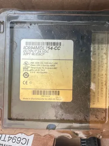 Módulo saída digital FANUC IC694MDL754-CC