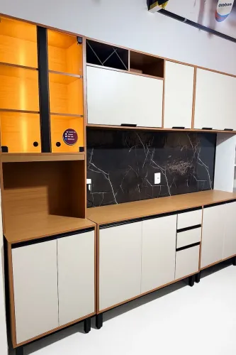 Armário de cozinha completo 