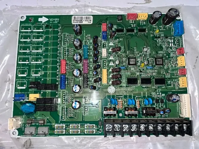 PLACA EXTERNA LG (EBR *)