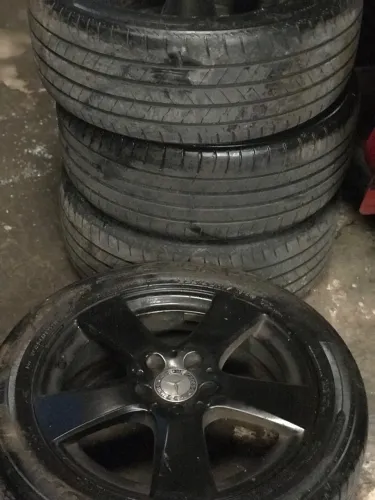Rodas aro 17 originais Mercedes Benz c 180