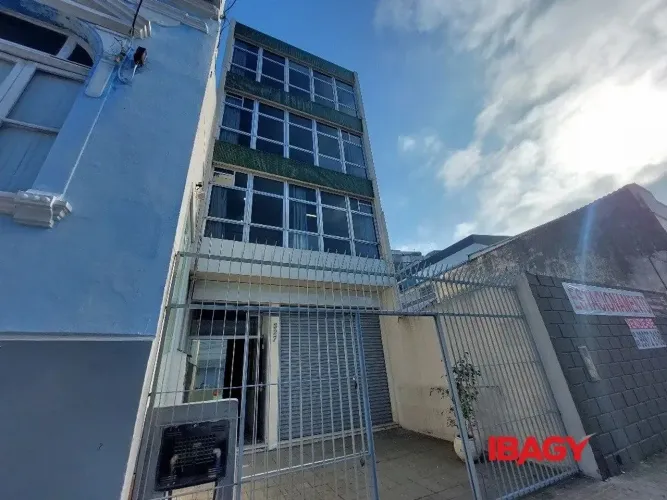 Oportunidade! Prédio em Centro - Florianópolis