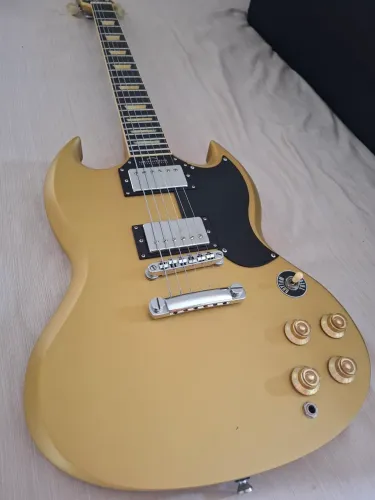 Guitarra SG Nesher Custom Shop