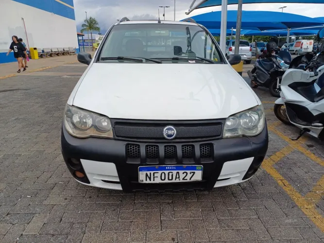 Fiat Strada Adv/adv Tryon 1.8 MPI Flex 8V CE 2005