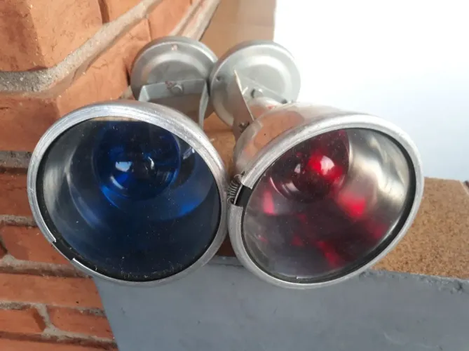 Par de Spot de luz ou holofote FAVOR LER A DESCRIÇÃO!