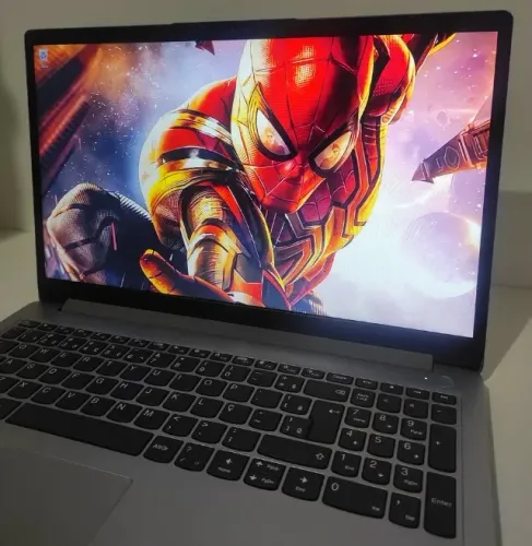 Notebook Lenovo i7-1165G7
