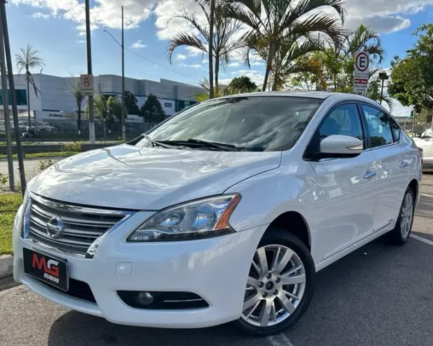 Nissan Sentra SL 2.0/ 2.0 Flex Fuel 16V Aut. 2014