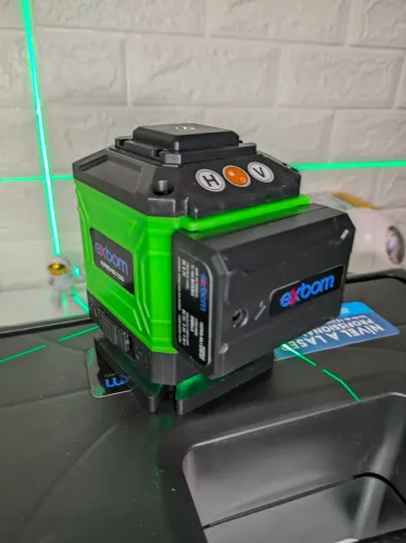 Nível a laser Exbom 12 linhas 2 baterias + acessórios e tripé PROMOÇÃO