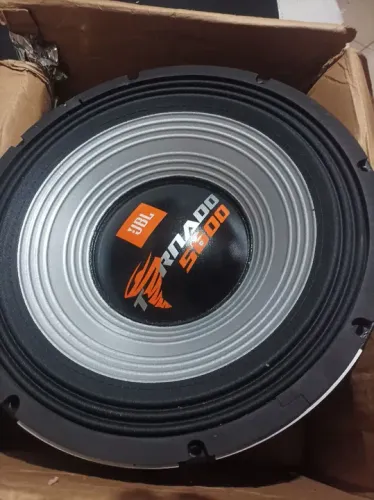02 Subwoorfer15 pol. JBL 5600 2.800 RMS