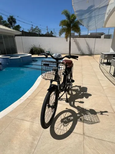 Bicicleta elétrica Lev - Semi nova - E-bike L