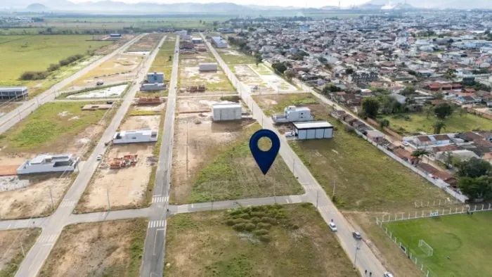 Terreno medindo 761,40 m² no Loteamento Silvestre - Humaitá de Cima - TUBARÃO/SC