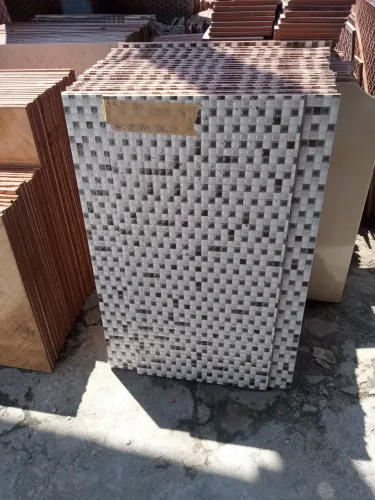 Piso revestimento quadriculado preto 