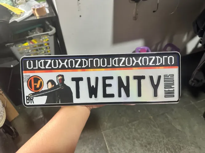 Placa Decorativa Twenty One Pilots World Clancy Tour - 2025