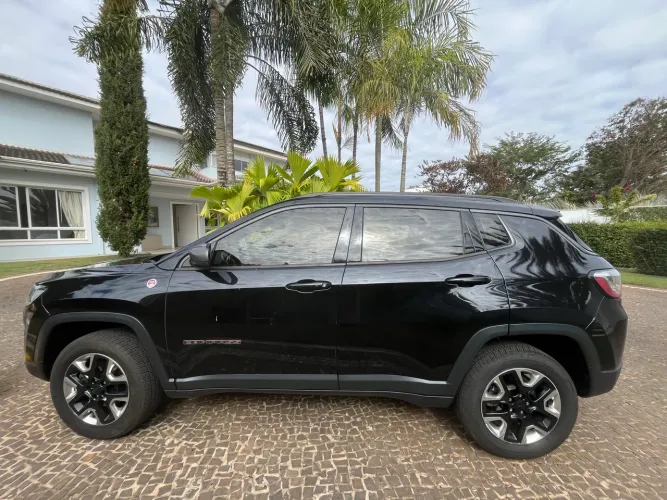Jeep Compass Trailhawk 2.0 4X4 Dies. 16V Aut. 2017