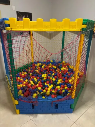 Piscina de Bolinhas - 2 x 3 m + 600 bolinhas multicores
