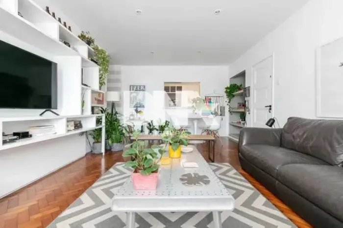 Apartamento - Térreo / Residencial / Copacabana
