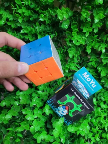 Cubo Mágico Profissional MoYu 3x3 - WCA Record