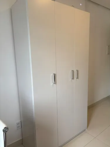 Guarda roupa Tok&Stock