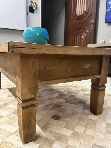 Mesa de centro de madeira rústica