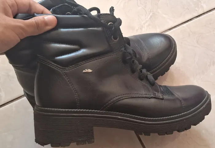 bota coturno plataforma Dakota feminina G4644 preta
