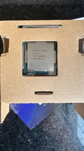 Processador Intel xeon e-2236