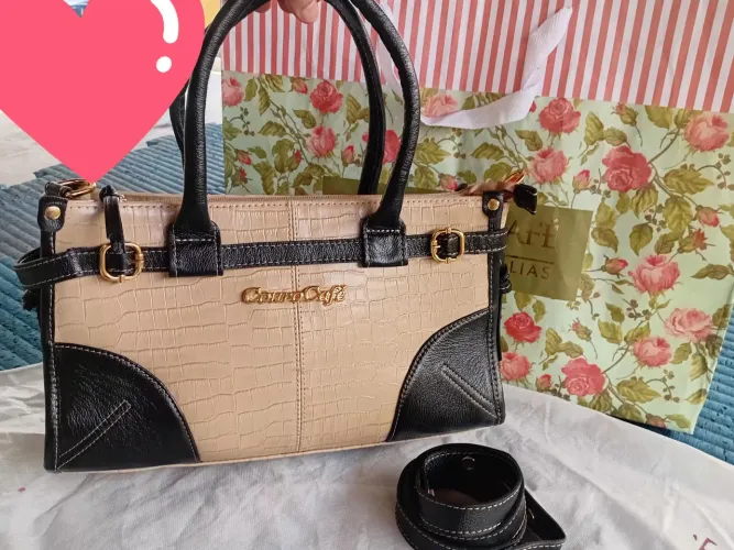 Bolsa couro cafe noooova. Lindíssima 
