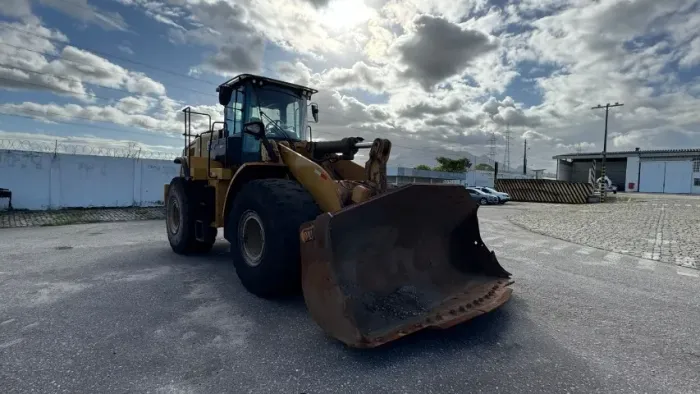 CARREGADEIRA RODA CAT 966L