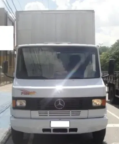Mercedes-Benz 710 2012 Bau