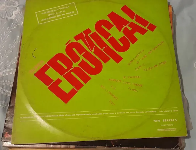 Disco de Vinil Erotica - New Records