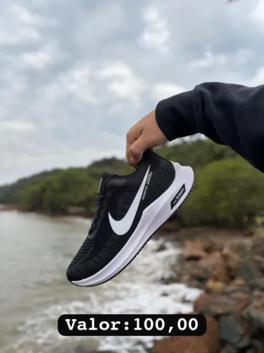 Tênis Nike Zoom A pronta entrega por apenas 100 Reais