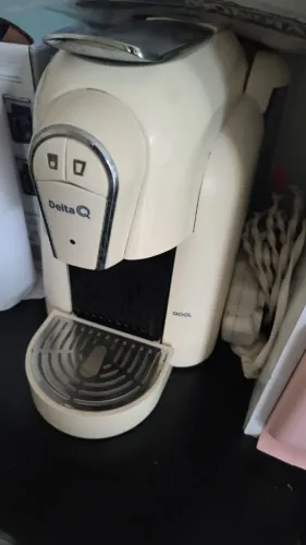 Cafeteira Delta Q Qool
