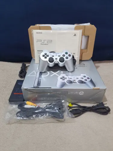 Playstation 2 slim prata 
