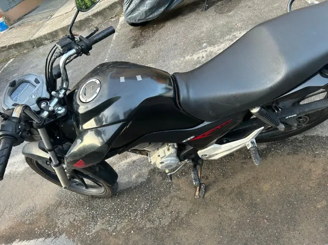 Moto 2020/2020 no ponto de transferir contato: *