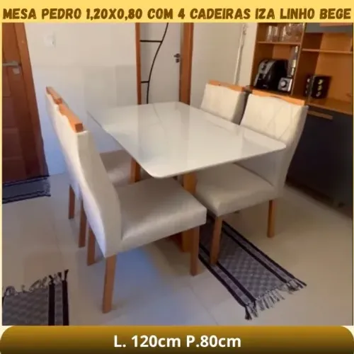 Mesa de jantar de 1.20x0.80 com base de madeira e 4 cadeiras de madeira